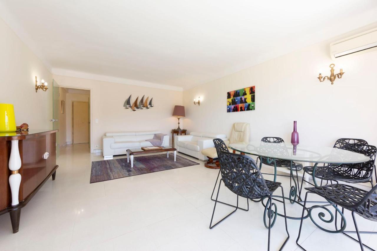 Fully Equipped 105 M2 Clear View On The Sea And Californie Hills Ferienhaus